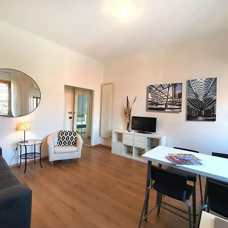 Apartamento Convenienza E Ottimo Collegamento Coi Mezzi - Imbriani Urban Retreat Milán Exterior foto
